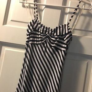 Super fun black and white dress!